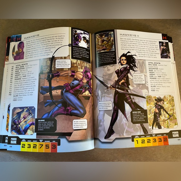 Marvel Avengers Ultimate Character Guide Hardback Book Comic Characters - Picture 3 of 4
